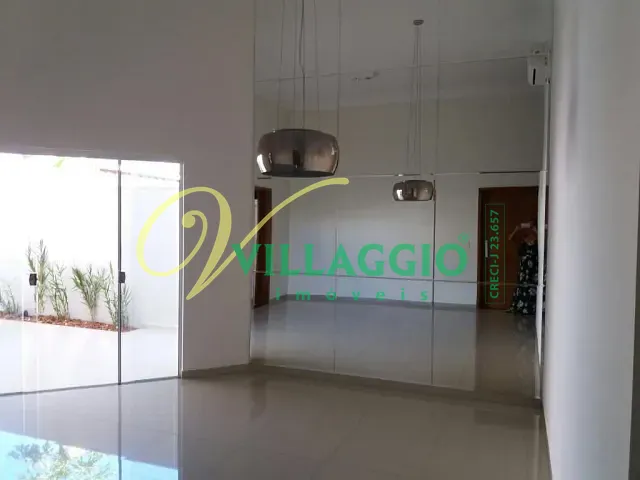 Casa com 310m² 3 quartos e 4 banheiros, à venda, no bairro Loteamento Village Mirassol em Mirassol