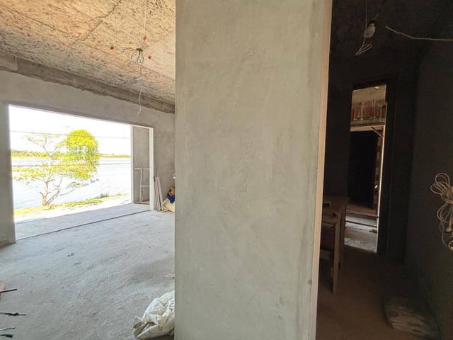 Casa 3 quartos e 3 banheiros, à venda, no bairro Mirante da Lagoa em Macaé
