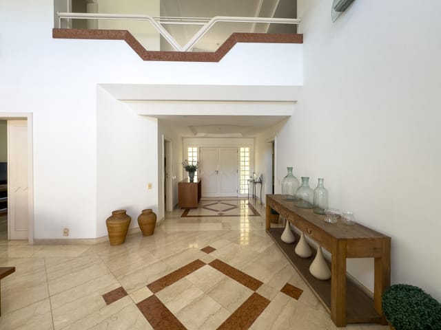 Casa com 1000m² 6 quartos e 7 banheiros, à venda, no bairro Barra da Tijuca em Rio de Janeiro