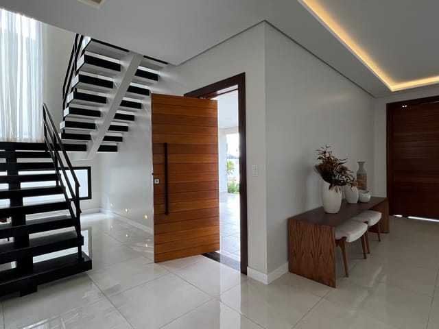 Casa com 284m² 3 quartos e 5 banheiros, à venda, no bairro Estrela em Ponta Grossa
