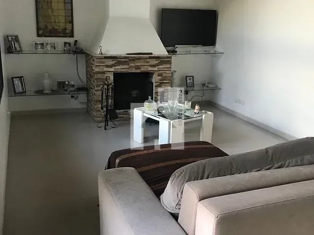 Casa com 1125m² 3 quartos e 4 banheiros, à venda, no bairro Alpes dos Araçás (Jordanésia) em Cajamar