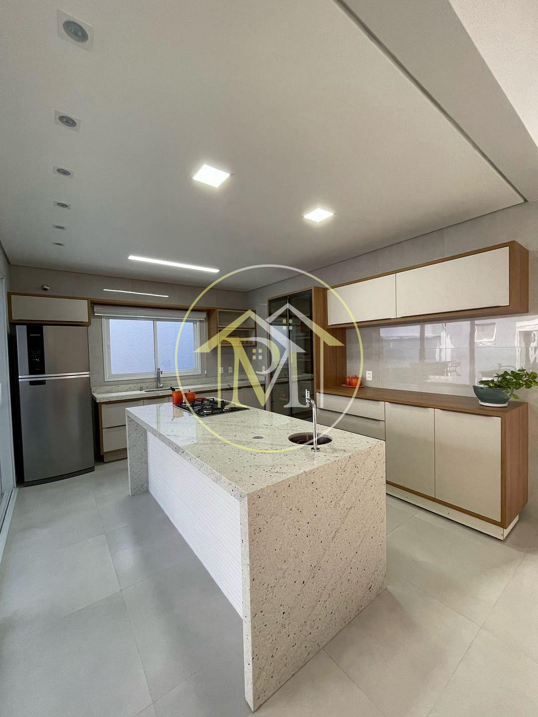 Casa à venda com 3 quartos, 180m² - Foto 10