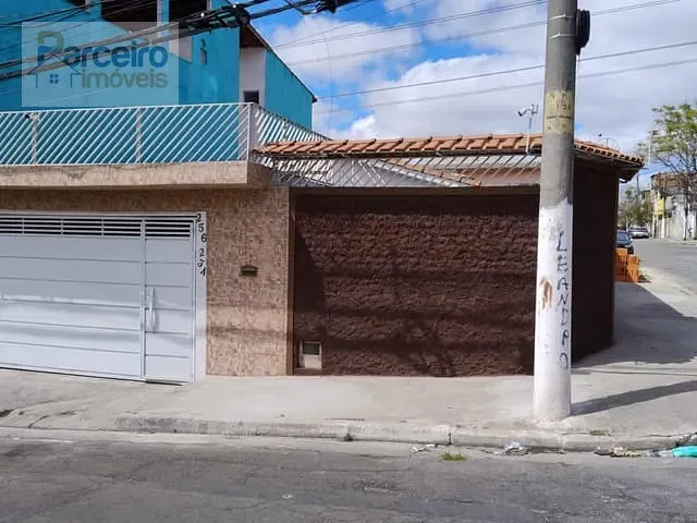 Casa 2 quartos e 1 banheiro, à venda, no bairro Jardim São Carlos (Zona Leste) em São Paulo