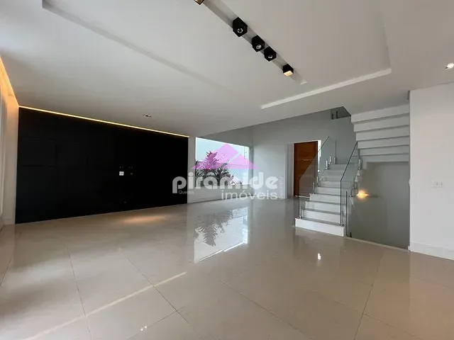 Casa com 489m² 4 quartos e 6 banheiros, à venda, no bairro Urbanova em São José dos Campos