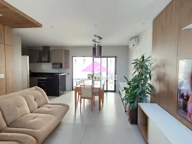 Casa com 10m² 4 quartos e 5 banheiros, à venda, no bairro Jacareí em Jacareí