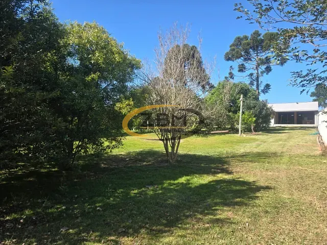Casa com 1500m² 1 quarto e 2 banheiros, à venda, no bairro Estância Cabral em Cambé