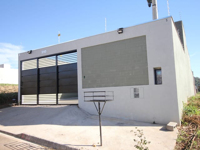 Casa com 200m² 1 quarto e 2 banheiros, à venda, no bairro Jardim Nova União em São João da Boa Vista