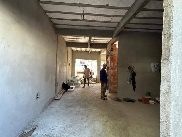 Casa 3 quartos e 3 banheiros, à venda, no bairro Mirante da Lagoa em Macaé