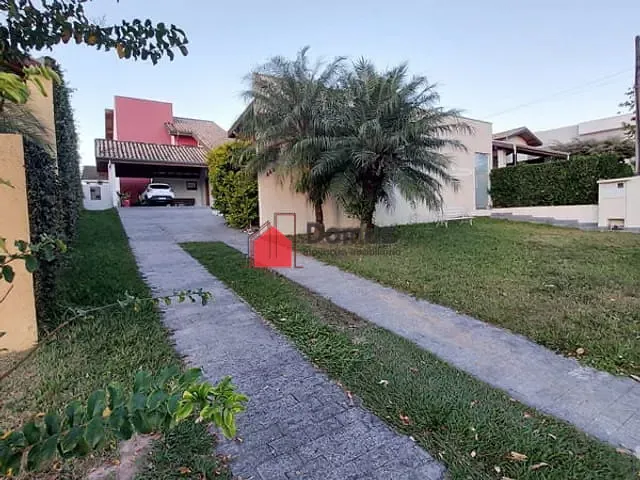 Casa com 581m², à venda, no bairro Condomínio Real Ville em Pindamonhangaba