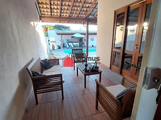 Casa com 581m², à venda, no bairro Condomínio Real Ville em Pindamonhangaba