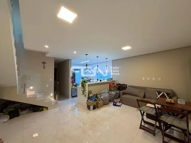 Casa 3 quartos e 3 banheiros, para alugar, no bairro Parque Nascente do Rio Capivara em Camaçari