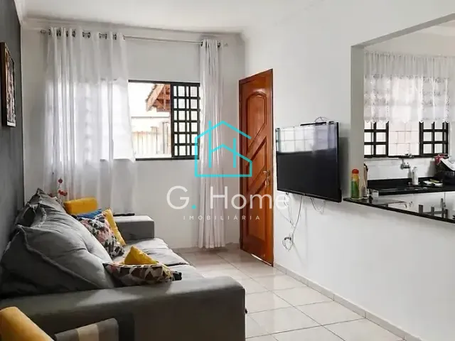 Casa com 130m² 3 quartos e 1 banheiro, à venda, no bairro Residencial Veneza em Londrina