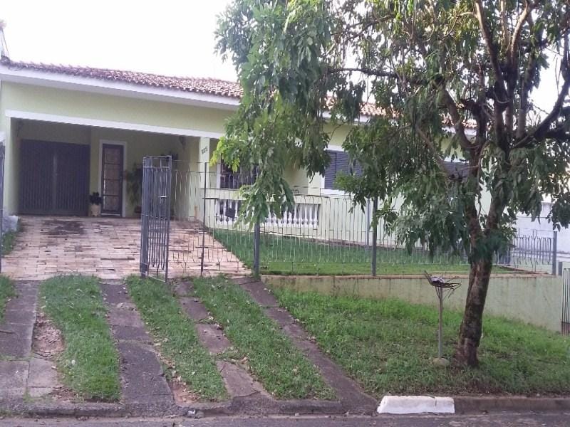 Casa, 3 quartos, 204 m² - Foto 1