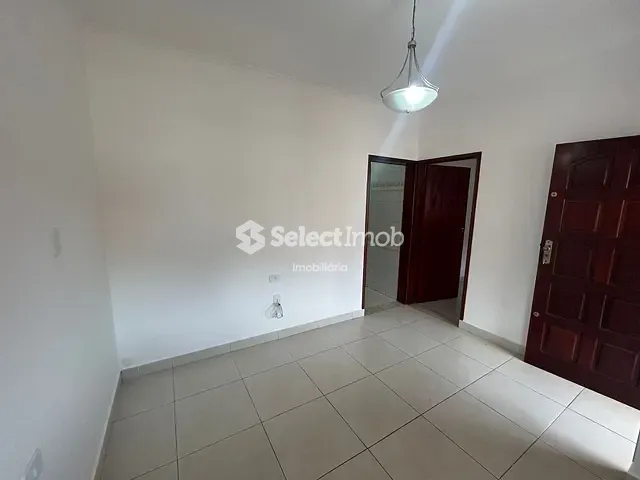 Casa com 199m² 5 quartos e 3 banheiros, à venda, no bairro Jardim Ipê em Mauá