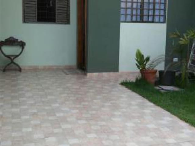 Casa 3 quartos e 2 banheiros, à venda, no bairro Jardim Continental em Londrina