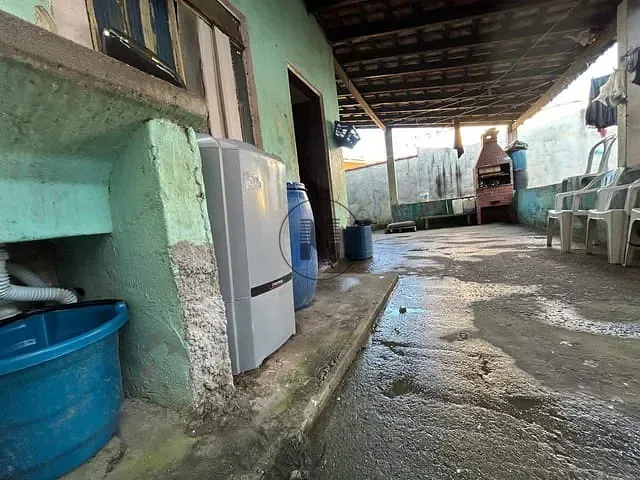 Casa 2 quartos e 3 banheiros, à venda, no bairro Jardim Vista Alegre em Guaratinguetá