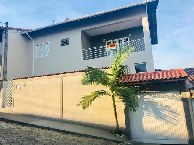 Casa com 130m² 3 quartos e 3 banheiros, à venda, no bairro Jardim Colorado em São José dos Campos