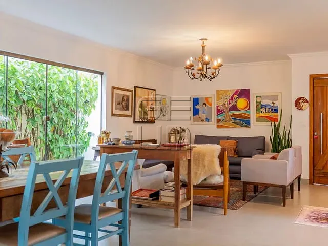 Casa com 220m² 3 quartos e 4 banheiros, à venda, no bairro Esperança em Londrina