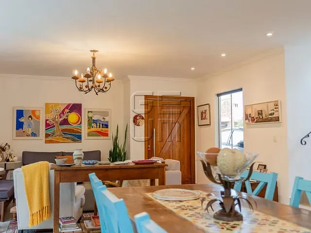 Casa com 220m² 3 quartos e 4 banheiros, à venda, no bairro Esperança em Londrina