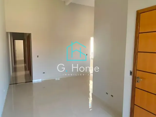 Casa com 150m² 3 quartos e 2 banheiros, à venda, no bairro Colúmbia em Londrina