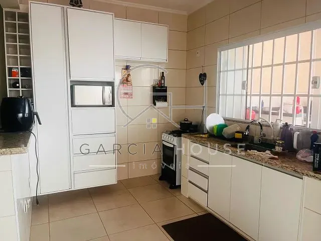 Casa 2 quartos e 3 banheiros, à venda, no bairro Parque Residencial Cândido Portinari em Ribeirão Preto