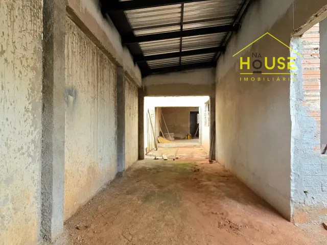 Casa com 230m² 3 quartos e 3 banheiros, à venda, no bairro Jardim Redentor em Fernandópolis