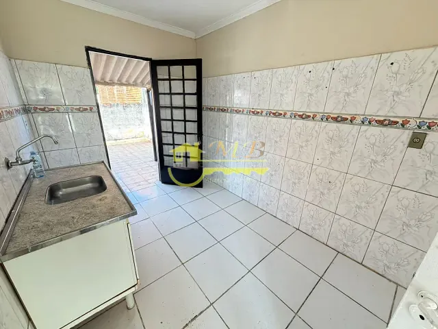 Casa 1 quarto e 1 banheiro, para alugar, no bairro Conjunto Habitacional Vida Nova em Campinas