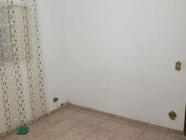 Casa com 125m² 2 quartos e 2 banheiros, à venda, no bairro Parque Piratininga em Taubaté