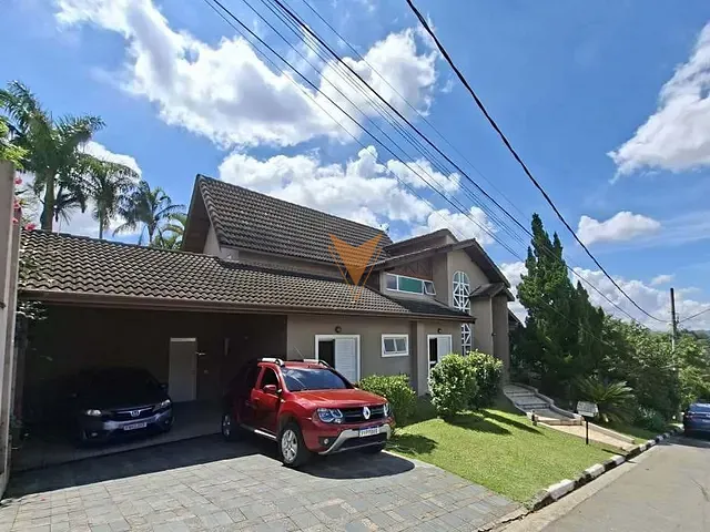 Casa 3 quartos e 4 banheiros, à venda, no bairro Aldeia da Fazendinha em Carapicuíba