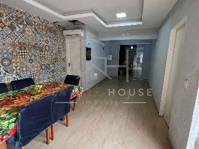 Casa 2 quartos e 2 banheiros, à venda, no bairro Jardim Cristo Redentor em Ribeirão Preto