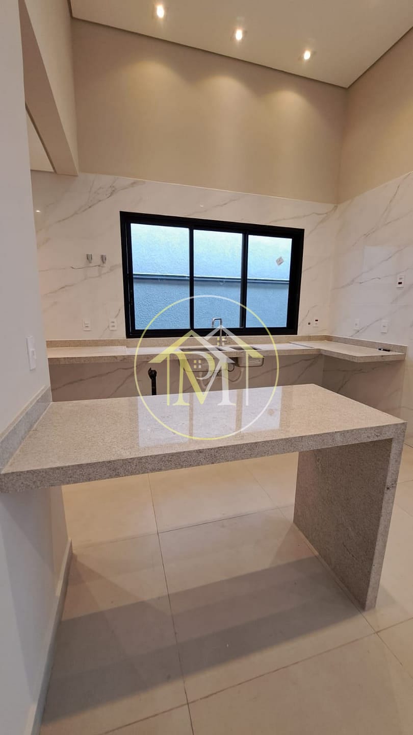 Casa à venda com 3 quartos, 220m² - Foto 17