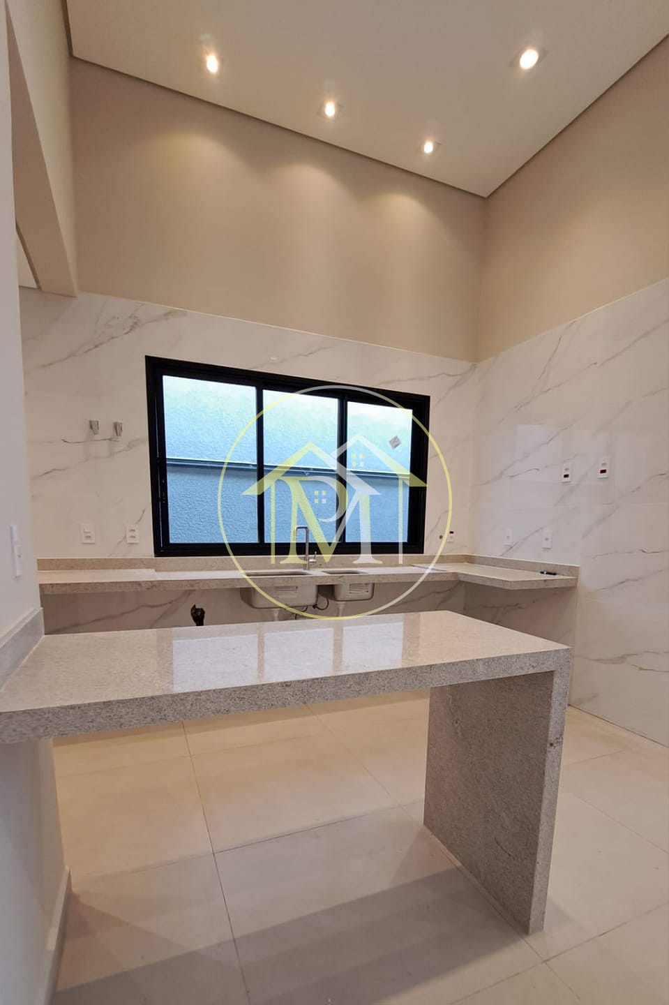 Casa à venda com 3 quartos, 220m² - Foto 19
