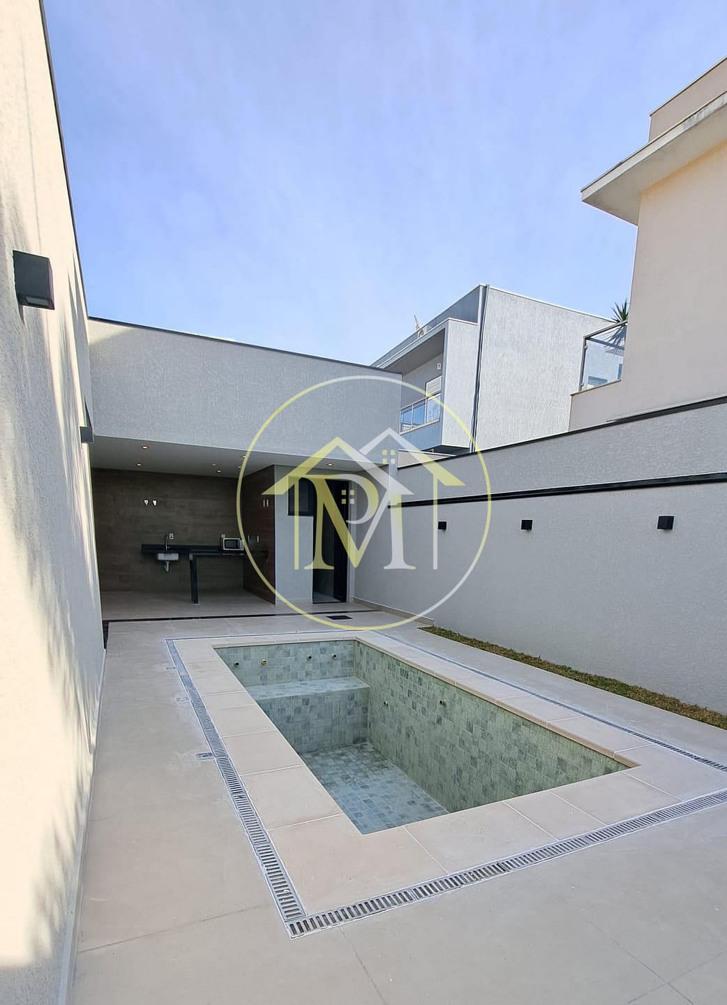 Casa à venda com 3 quartos, 220m² - Foto 25