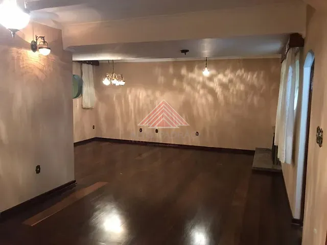 Casa com 350m² 3 quartos e 2 banheiros, à venda, no bairro Jardim Oratório em Mauá