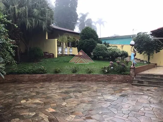 Casa com 350m² 3 quartos e 2 banheiros, à venda, no bairro Jardim Oratório em Mauá