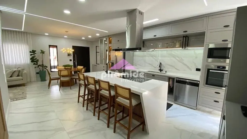Casa, 3 quartos, 210 m² - Foto 1