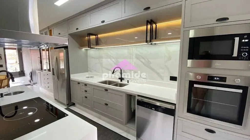 Casa, 3 quartos, 210 m² - Foto 6