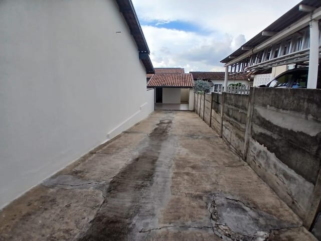 Casa 2 quartos e 1 banheiro, para alugar, no bairro Vila Nossa Senhora de Fátima em São João da Boa Vista