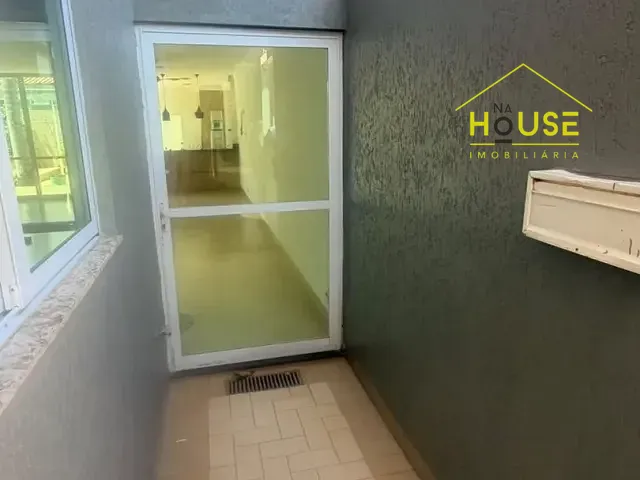 Casa 3 quartos e 2 banheiros, para alugar, no bairro San Remo em Votuporanga
