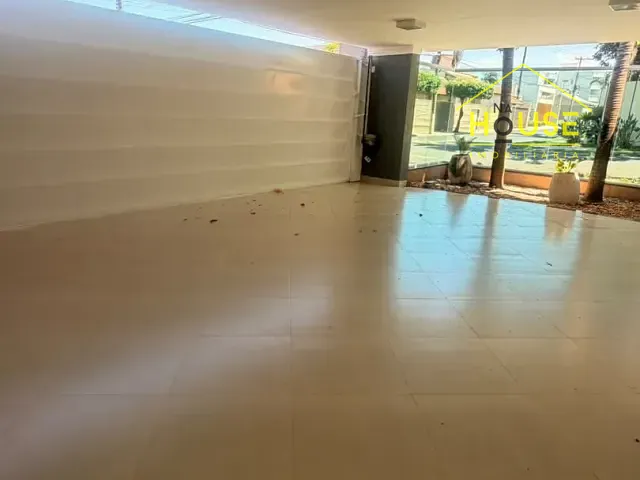Casa 3 quartos e 2 banheiros, para alugar, no bairro San Remo em Votuporanga