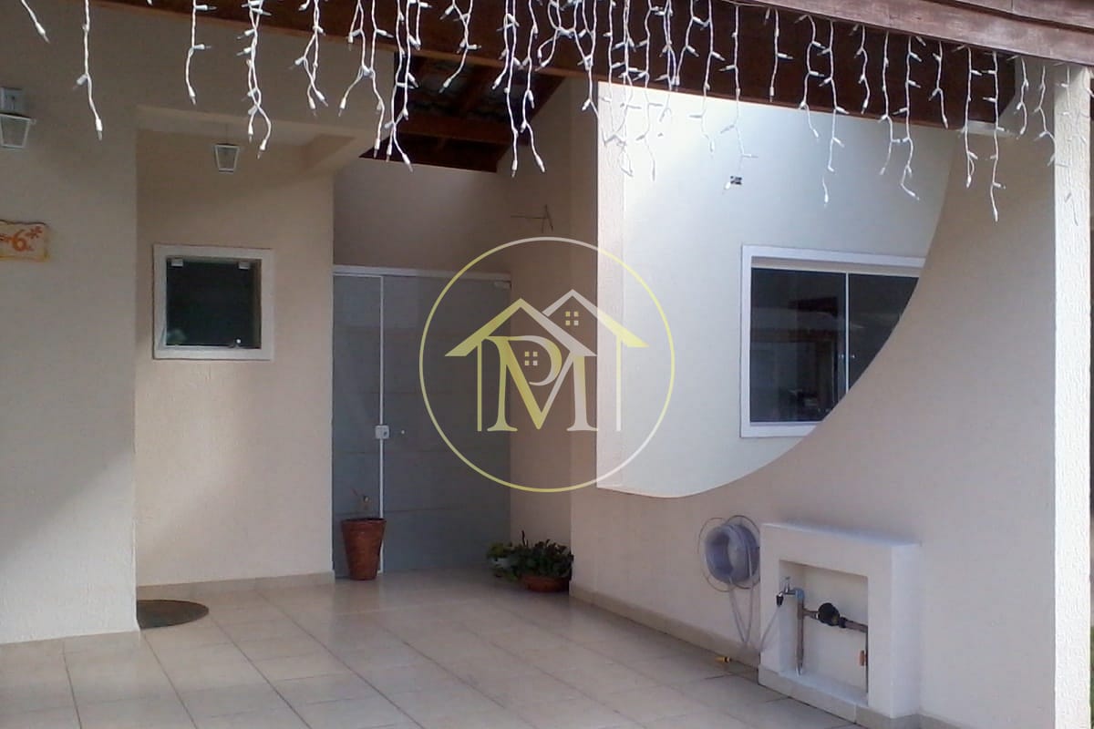 Casa à venda com 3 quartos, 139m² - Foto 3