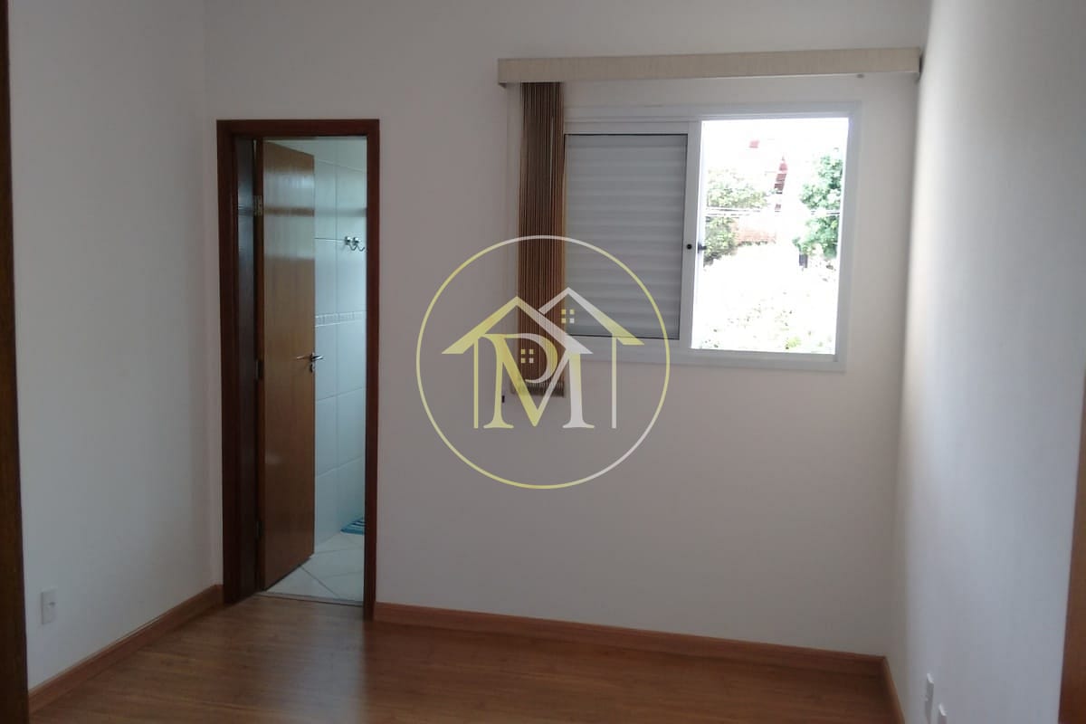 Casa à venda com 3 quartos, 139m² - Foto 11