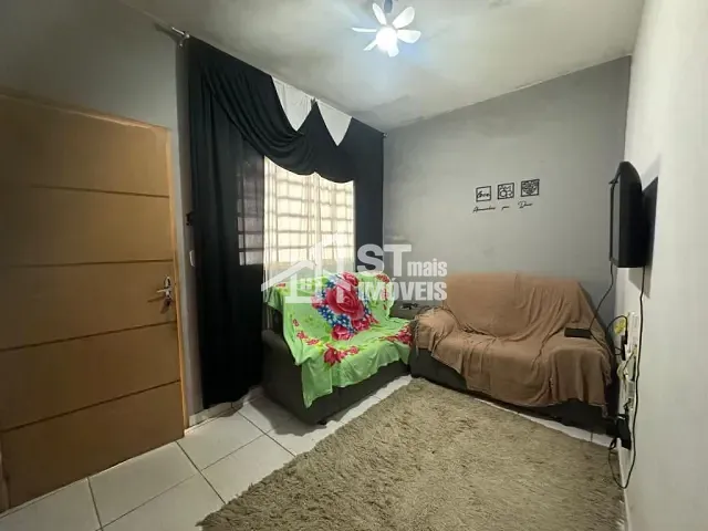 Casa com 100m² 2 quartos e 1 banheiro, à venda, no bairro Sóvis em Andradas