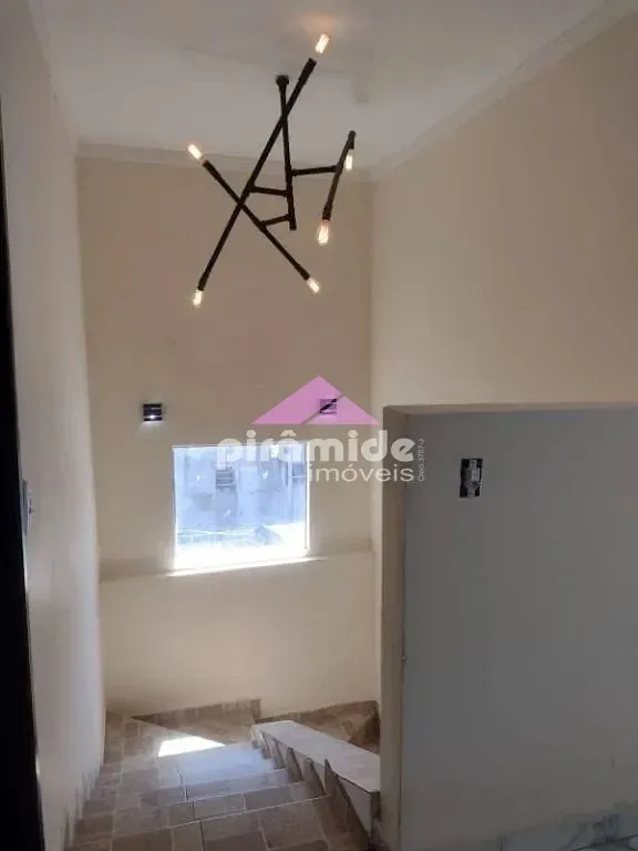 Casa, 6 quartos, 260 m² - Foto 3