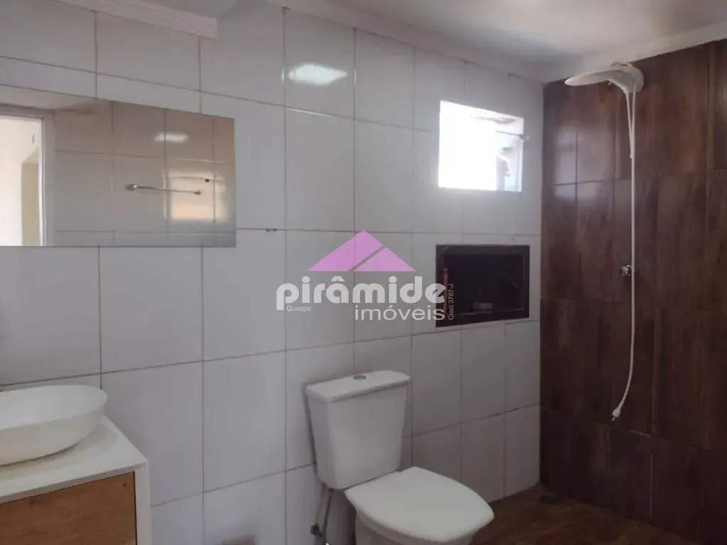 Casa, 6 quartos, 260 m² - Foto 2