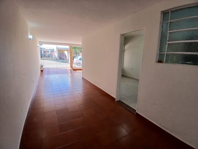 Casa com 172m² 2 quartos e 1 banheiro, para alugar, no bairro Vila Conceição em São João da Boa Vista