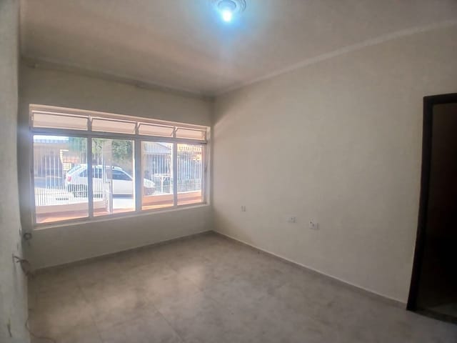 Casa com 172m² 2 quartos e 1 banheiro, para alugar, no bairro Vila Conceição em São João da Boa Vista