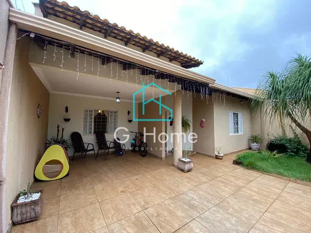 Casa com 250m² 3 quartos e 3 banheiros, à venda, no bairro Jardim Santa Alice em Londrina