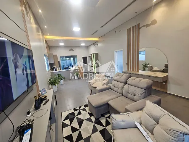 Casa 3 quartos e 3 banheiros, para alugar, no bairro Centro em Palhoça
