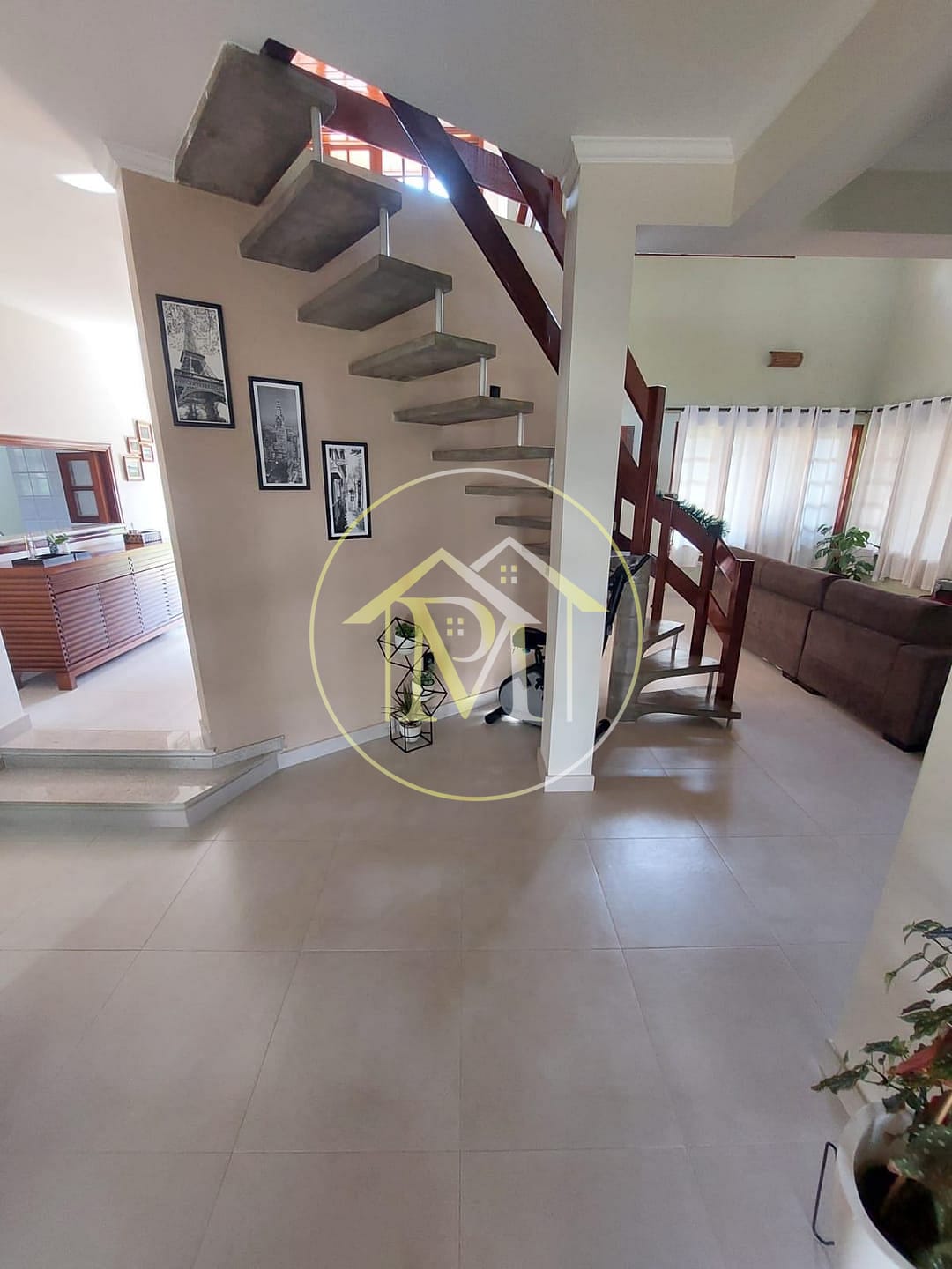 Casa à venda com 4 quartos, 438m² - Foto 12